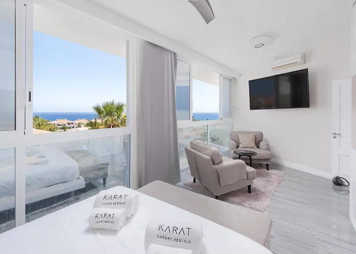 Karat Ocean Golf Villa *